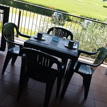 Il Cascinale 公寓式酒店 代森扎诺-德尔加达